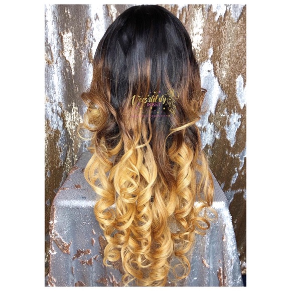 Wig - Picture 4 of 5